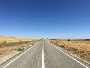 Kırsal mahallelerde yollar daha güvenli hale getiriliyor