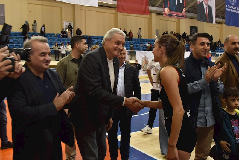 LİGİN 4. HAFTASINDA BİLECİK BLD 3, BİZİM KIZLAR 1