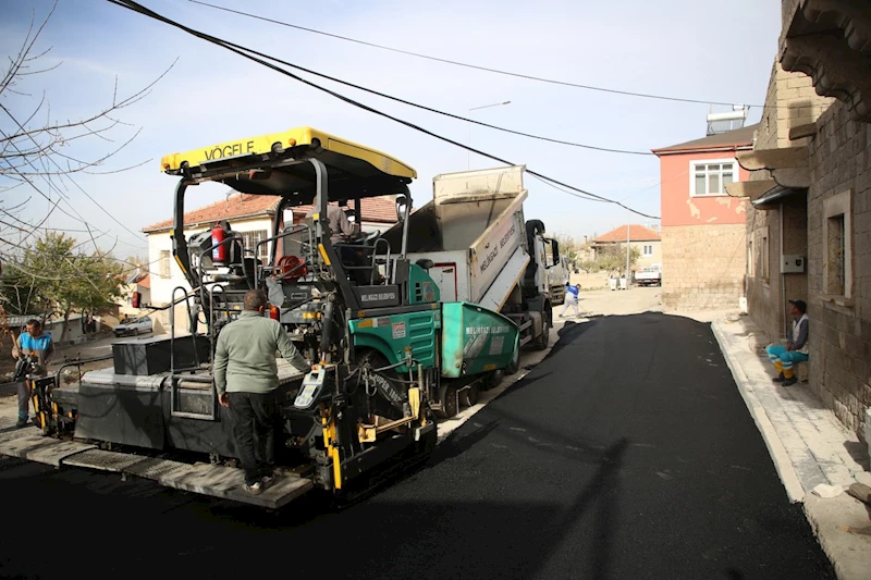GÜRPINAR MAHALLESİ’NDE HUMMALI ÇALIŞMALAR DEVAM EDİYOR
