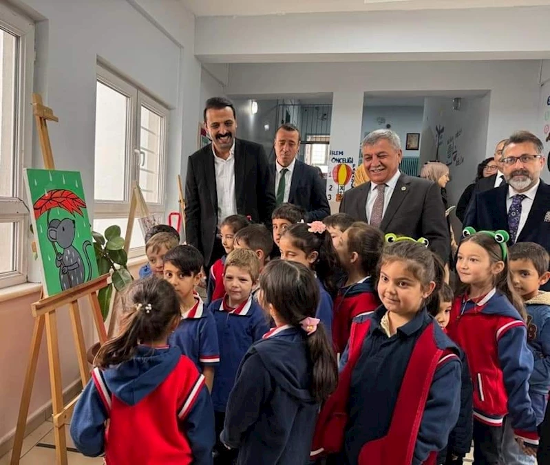 Zafer İlkokulu Öğrencilerimizin Hazırladığı Sergiye Katılım Sağladık.