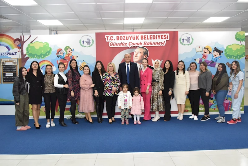 BOZÜYÜK BELEDİYE BAŞKANI BAKKALCIOĞLU’NDAN KREŞ ÖĞRETMENLERİNE 24 KASIM SÜRPRİZİ