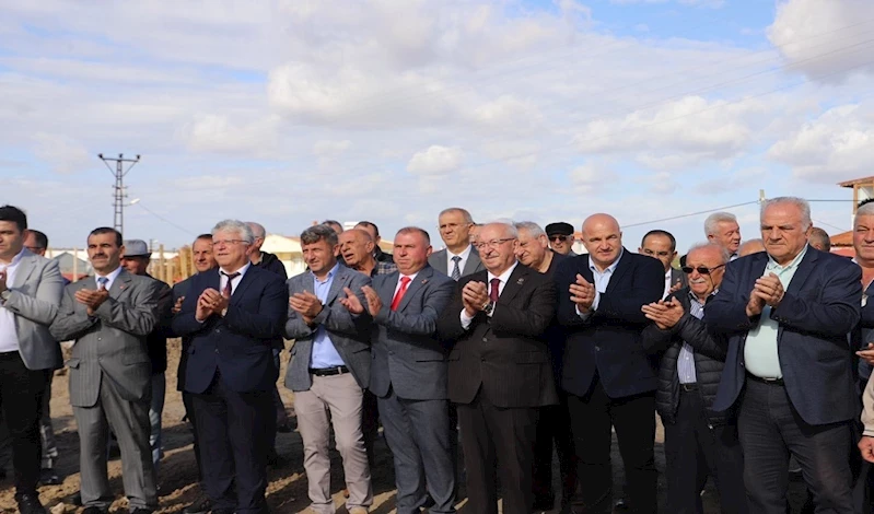 ÇUKURYURT DÜĞÜN SALONU TEMEL ATMA PROGRAMI GÖRKEMLİ BİR TÖRENLE GERÇEKLEŞTİRİLDİ