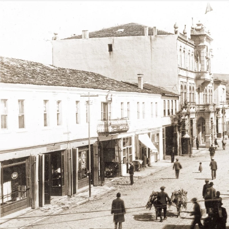 Asırlık fotoğraflar bulundu, tarihi dokuya uygun hazırlandı