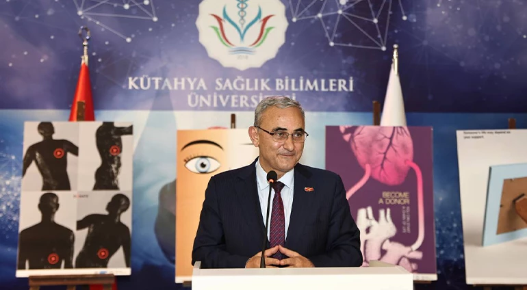 BAŞKANIMIZ IŞIK, ULUSLARARASI ORGAN BAĞIŞI KONULU SERGİYE KATILDI