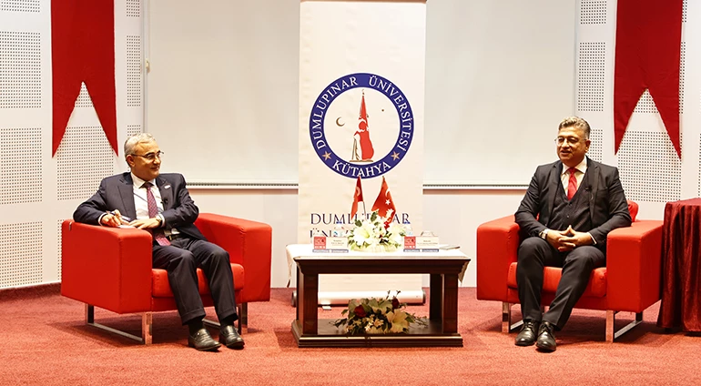 BAŞKANIMIZ IŞIK GENÇLERLE SÖYLEŞİDE BİR ARAYA GELDİ