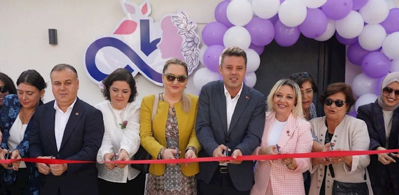 Menekşe Kadın Eğitim Merkezi Hizmete Açıldı