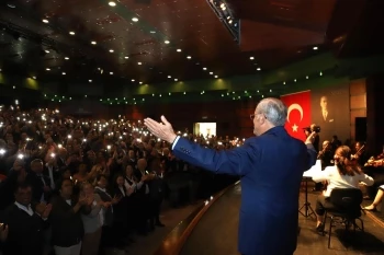 PERSONELDEN BÜYÜKERŞEN’İ DUYGULANDIRAN SÜRPRİZ KUTLAMA