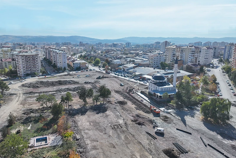 “HEDEFİMİZ; YENİ YOLLAR İLE SORUNSUZ BİR ULAŞIM AĞI OLUŞTURMAK”…