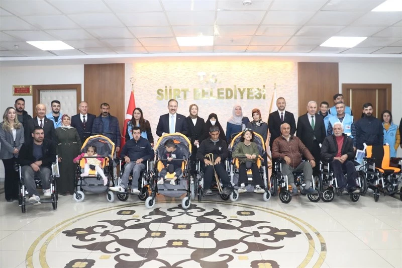 SİİRT BELEDİYESİ, BEDENSEL ENGELLİ VATANDAŞLARI YALNIZ BIRAKMIYOR