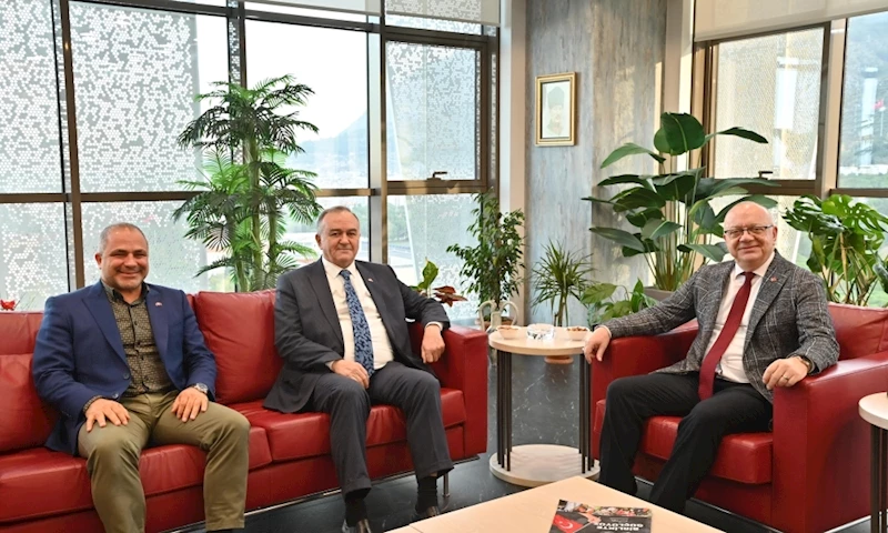 Başkan Ergün, Erkan Akçay İle Ali Uçak