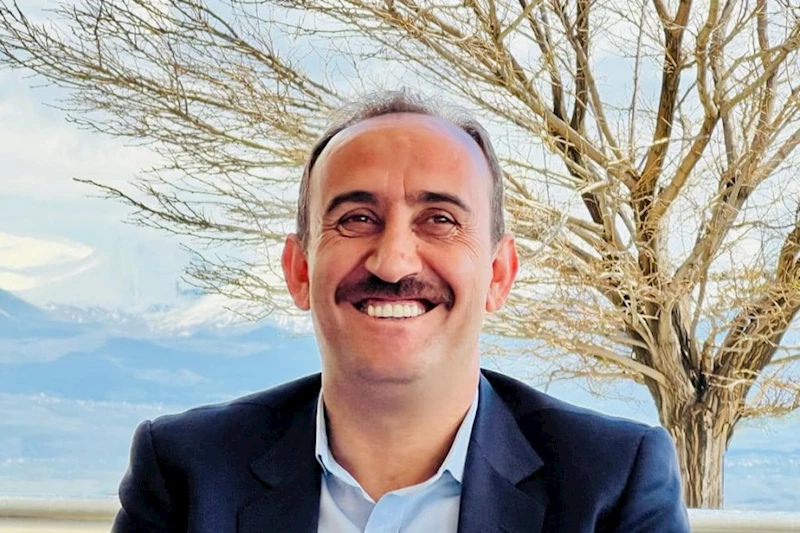 Merhamet! Hava gibi, su gibi muhtaç olduğumuz iksir... Baş aşağı bir cemiyeti,baş yukarı edecek bir kudret.
