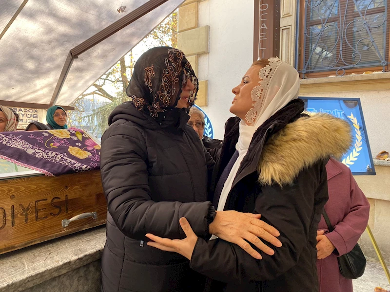 BAŞKAN HÜRRİYET ÇUBUKÇU AİLESİNİ ACI GÜNÜNDE YALNIZ BIRAKMADI