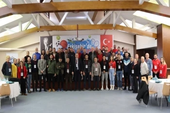 SPORUN TÜM BİLEŞENLERİ ÇALIŞTAYDA BULUŞTU
