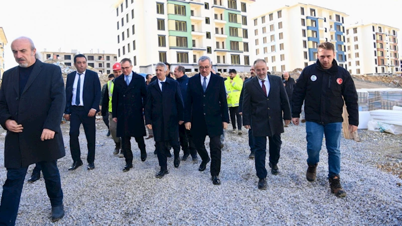 Başkan Güngör; “Afşin’de Kalıcı Konutların İnşasında Sona Gelindi”