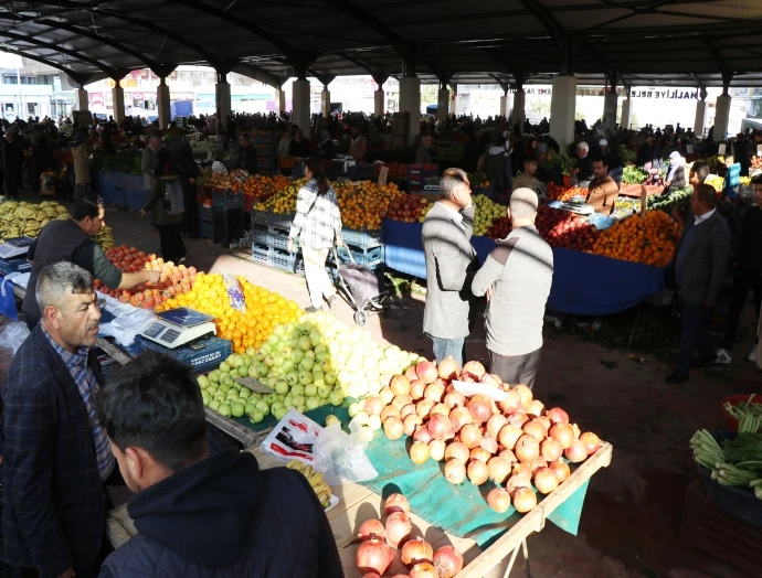 BAŞKAN CANPOLAT’IN KAZANDIRDIĞI KOMPLEKS VATANDAŞLARA KOLAYLIK SAĞLADI