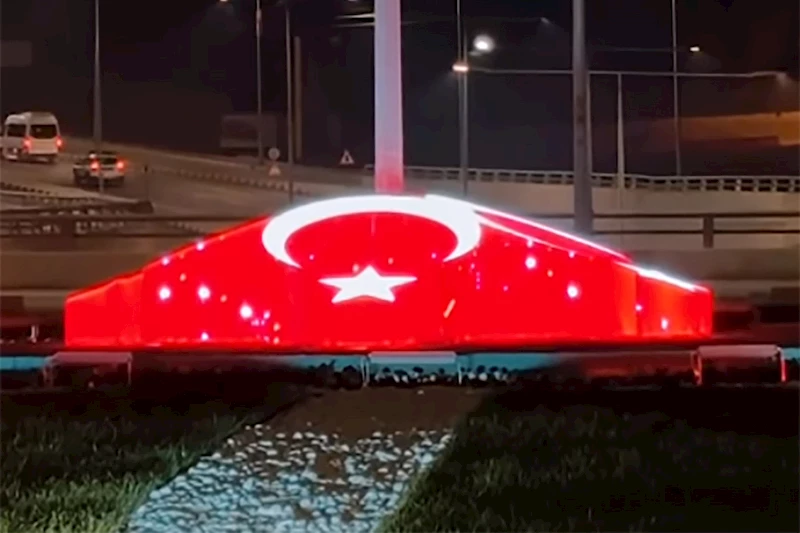 Balıklar Kayası Alt Geçit Kavşakta Peyzaj ve Işıklandırma Çalışmalarımız Devam Ediyor