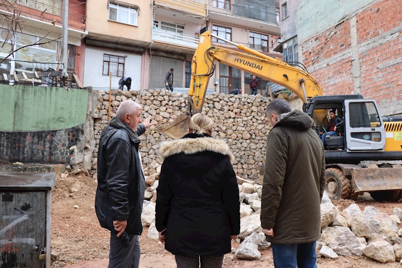 BAŞKAN HÜRRİYET, BİR MAĞDURİYETİ DAHA GİDERDİ “YILLARIN SORUNLARINI ÇÖZMEYE DEVAM EDİYORUZ”