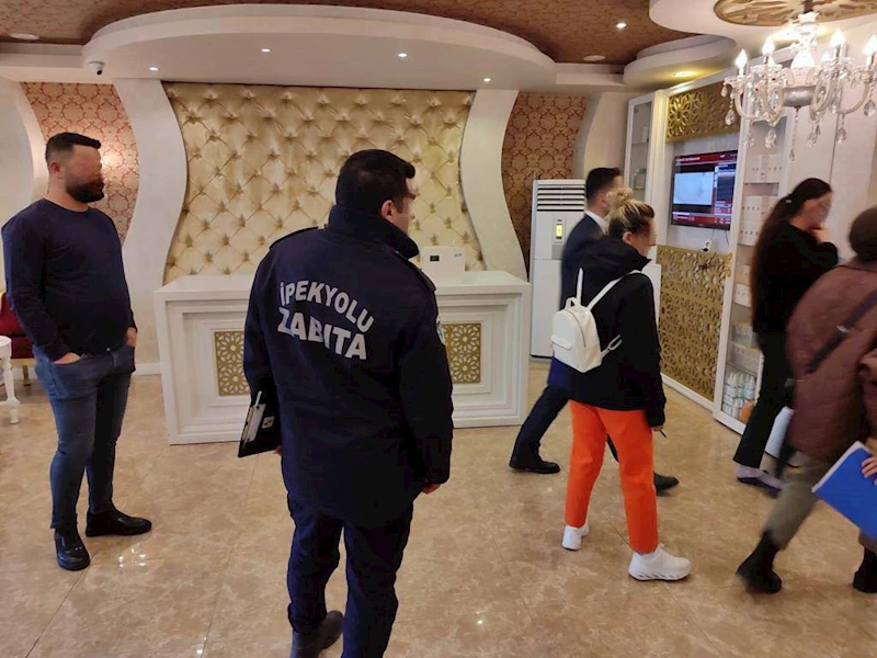 KUAFÖR VE GÜZELLİK SALONLARINA YÖNELİK DENETİMLER SÜRÜYOR