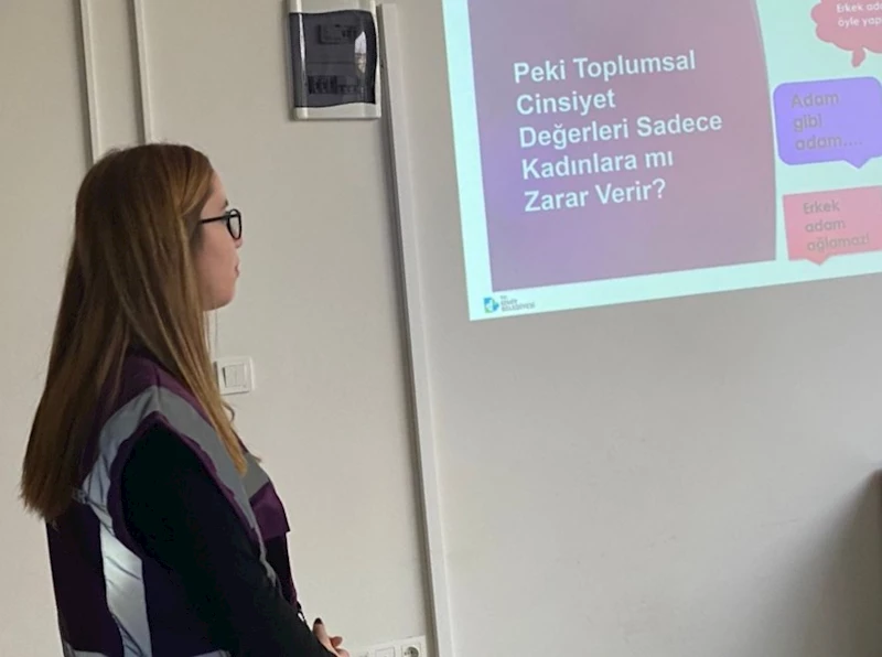 İZGİM’DE TOPLUMSAL CİNSİYET EŞİTLİĞİNE DİKKAT ÇEKİLDİ