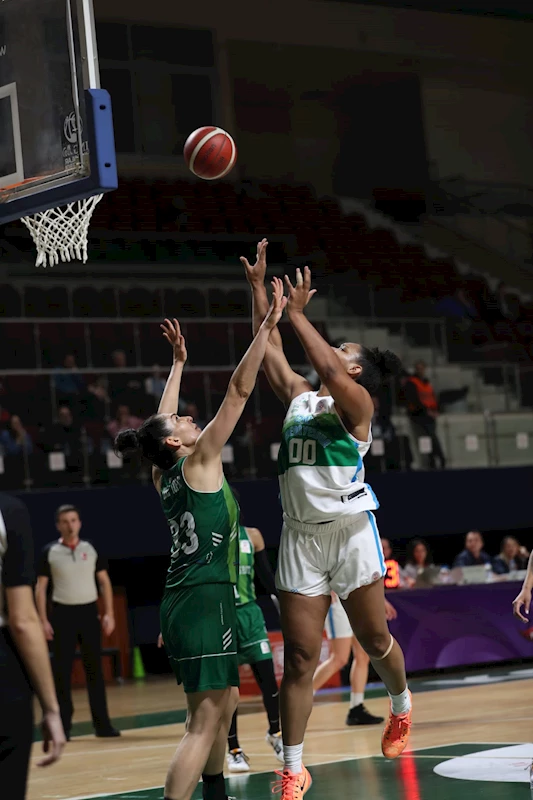 İZMİT’İN PERİLERİ, NEFES KESEN MAÇTA ORMANSPOR’U 69-65 MAĞLUP ETTİ