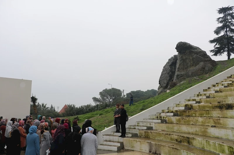 Köprübaşılı Kadınlar Manisa’yı Gezdi