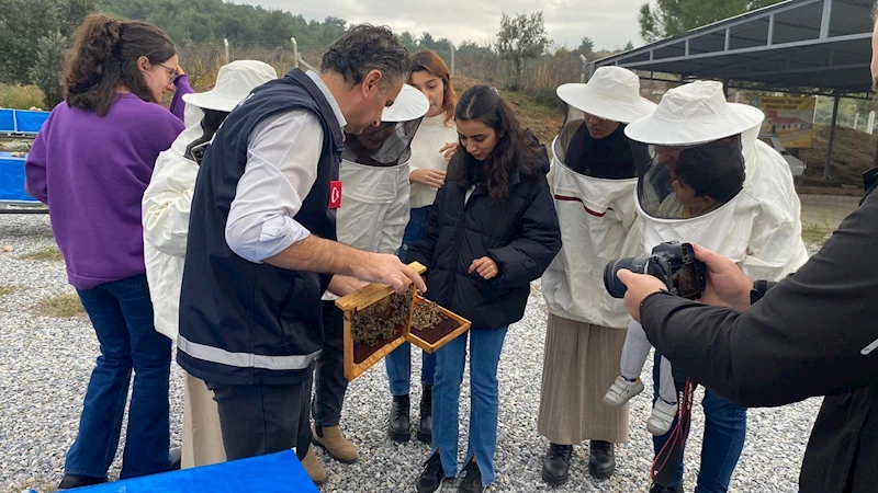 Arıcılık Eğitim Merkezimiz Üniversiteli Gençleri Ağırladı