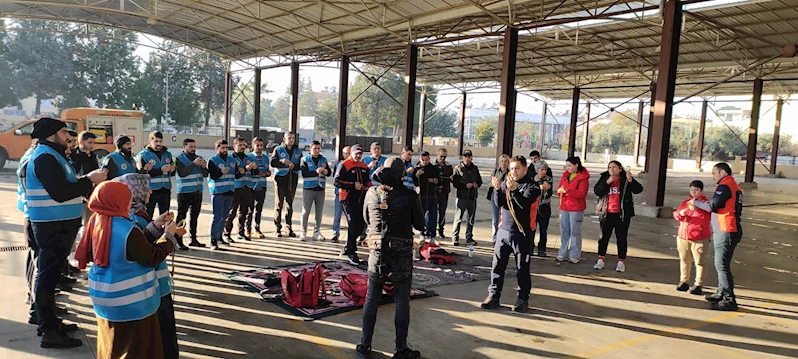 NAFAD yüzlerce gence afet farkındalık eğitimi veriyor