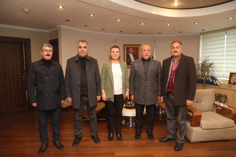 KARTEPE VANLILAR DERNEĞİ’NDEN BAŞKAN HÜRRİYET’E ZİYARET