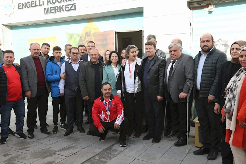 BAŞKAN DİNÇER ENGELİLER GÜNÜNDE MÜJDEYİ VERDİ