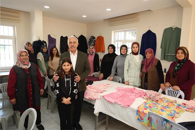 AKDENİZ BELEDİYESİ KÜLTÜR VE SANAT EVLERİ,  KADINLARIN HAYATLARINI DEĞİŞTİRİYOR
