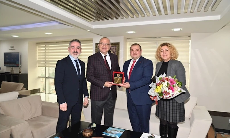 Başkan Ergün Öğretmenevi Yönetimini Ağırladı