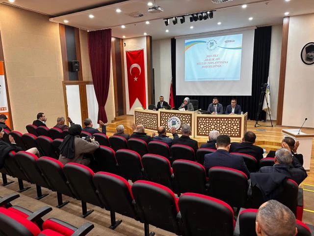 “11 Toplantı, 15 Birleşim ile 261 Adet Karar Aldık”