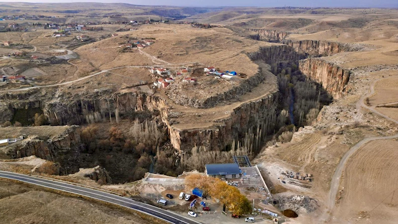 IHLARA CAM TERAS PROJESİ ZİYARETÇİLER İÇİN GÖRSEL BİR ŞÖLEN SUNACAK