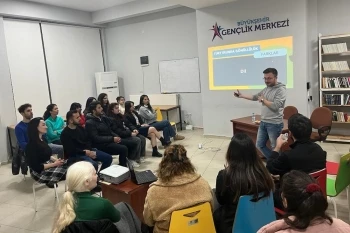 GENÇLER İÇİN GÖNÜLLÜLÜK SÖYLEŞİSİ
