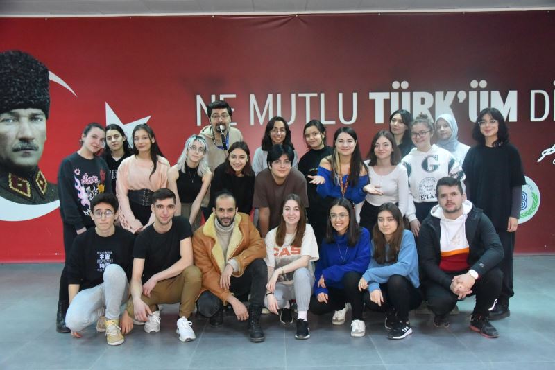 SANATEVİ’NDE DOĞAÇLAMA TİYATRO EĞİTİMİ