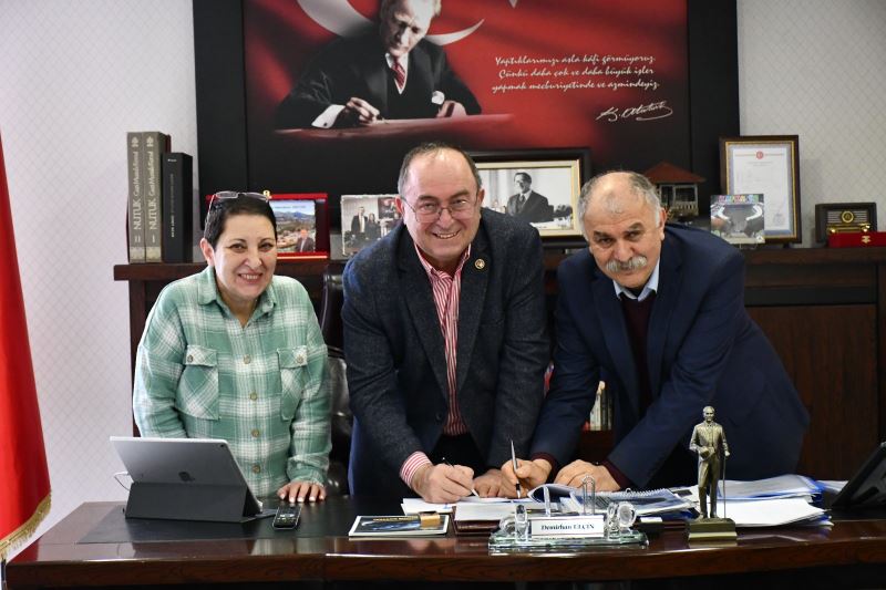 BU ZOR GÜNLERDE MEMURUMUZUN YÜZÜNÜ GÜLDÜRDÜK
