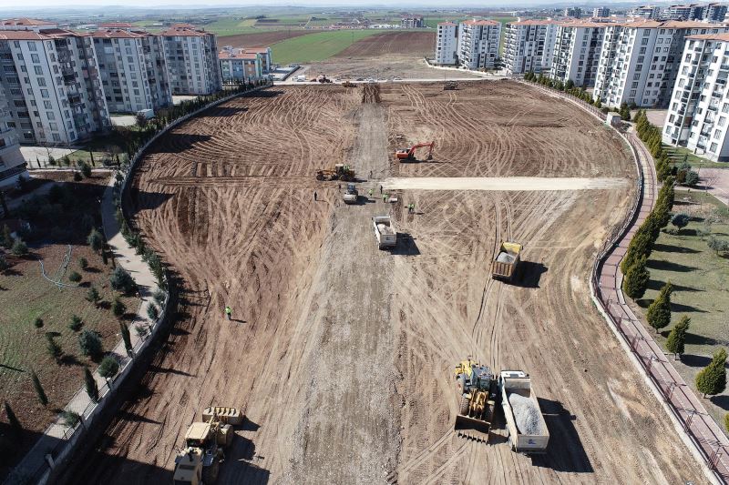 Yüce afet bölgesinde açıkladı: “Adıyaman’a konteyner kent kuruyoruz”