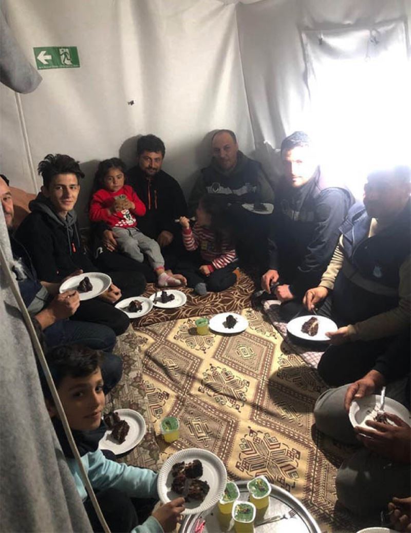 KAHRAMANMARAŞ’TA 18. YAŞINA GİREN ALİ’YE DOĞUM GÜNÜ SÜRPRİZİ