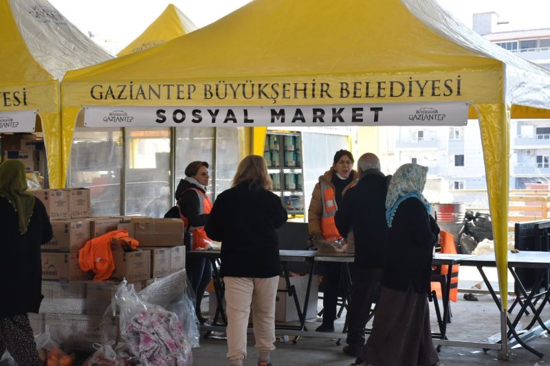 BÜYÜKŞEHİR’DEN DEPREMZEDELERİN İHTİYAÇ VE TALEPLERİNİ KOLAYLAŞTIRAN UYGULAMA