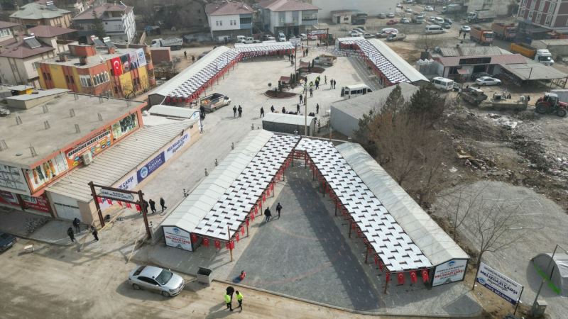 ELBİSTAN’DA HAYAT YAVAŞ YAVAŞ NORMALE DÖNÜYOR