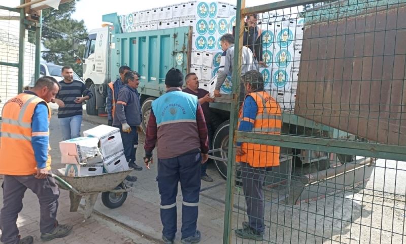 Gıda Malzemesi Yüklü Kamyonumuz Belenli Afetzedelere Ulaştı