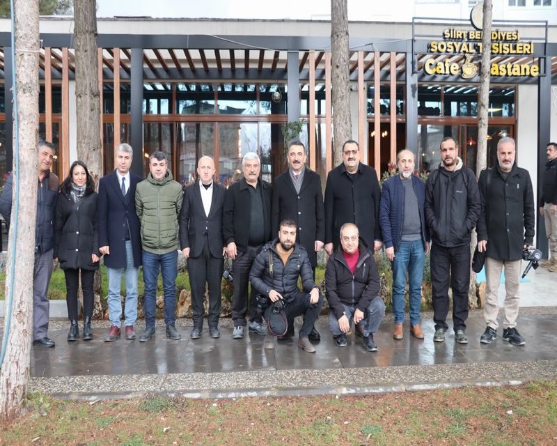 VALİ/BELEDİYE BAŞKAN V. OSMAN HACIBEKTAŞOĞLU, İLİMİZDEKİ BASIN MENSUPLARIYLA BİR ARAYA GELDİ