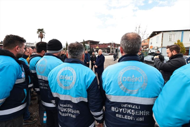 Büyükşehir tüm imkanlarıyla deprem bölgesinde