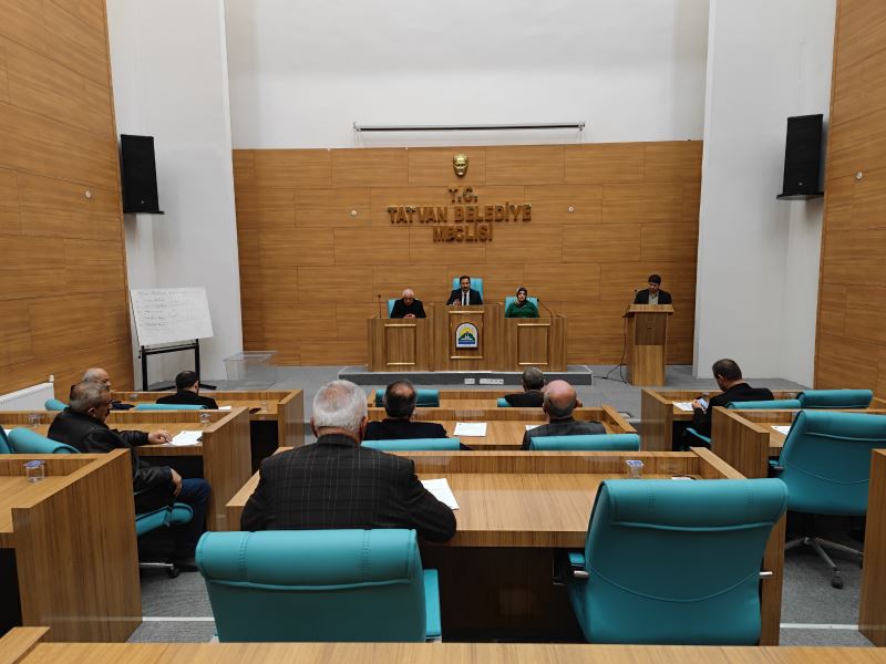 Tatvan’da 6 Caddenin İsmi Değişti