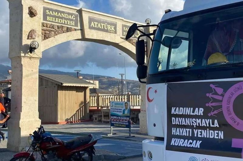 Kadınlar hayatın yeniden kurulması için dayanışma içinde