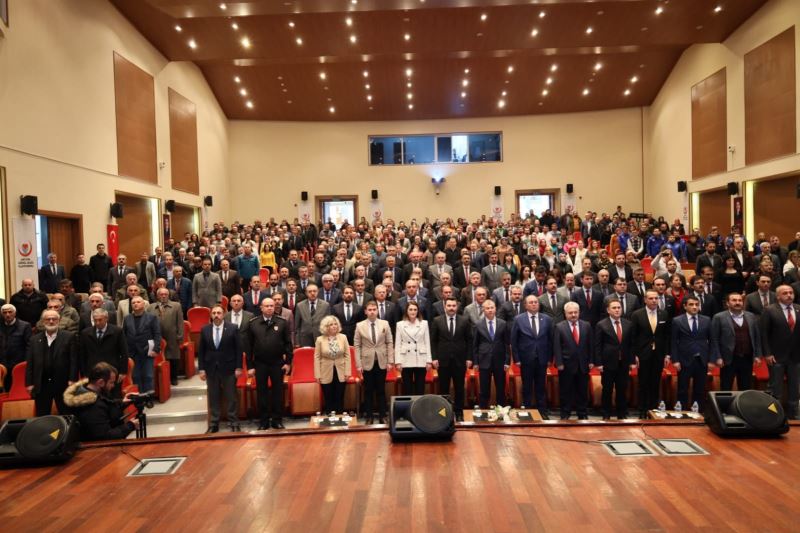 BAŞKAN ELÇİN ARTVİN GÖNÜL BAĞI PLATFORMU TANITIM PROGRAMINA KATILDI