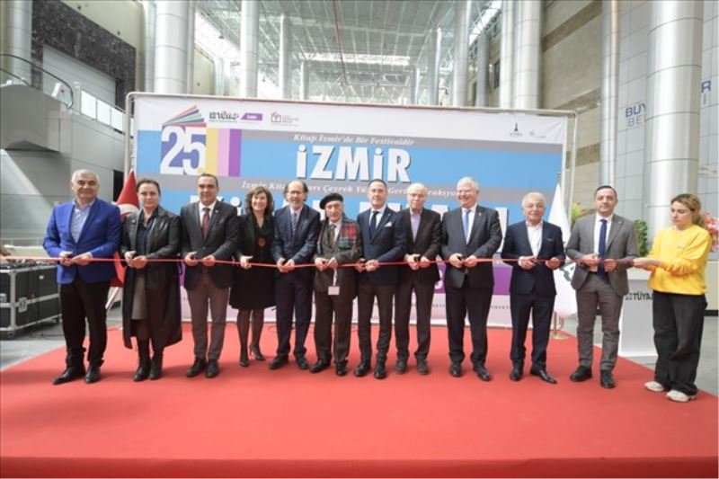 TÜYAP Kitap Fuarı,  Fuar İzmir’de kapılarını açtı