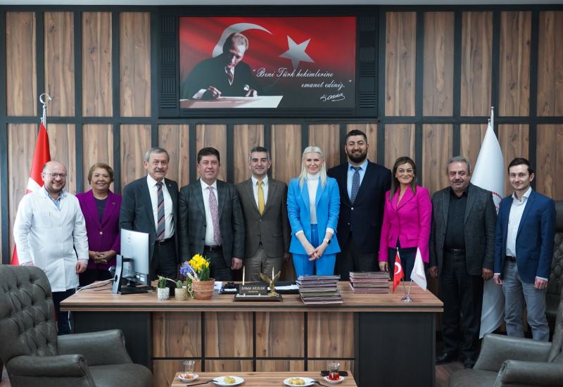 BAŞKAN V. SUBAŞI SAĞLIK ÇALIŞANLARINI ZİYARET EDEREK 14 MART TIP BAYRAMLARINI KUTLADI
