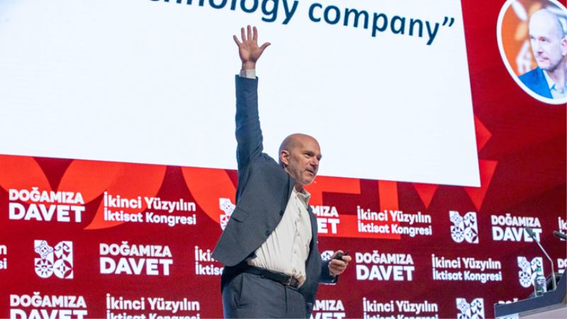 Prof. Dr. McAfee: Şirketler yatırımlarının çoğunu bilgi teknolojilerine ayırıyor