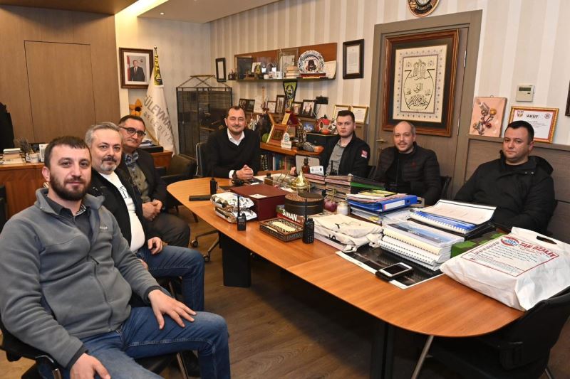 Başkan Yüksel amatör telsizcilerle afet sonrası iletişimi masaya yatırdı